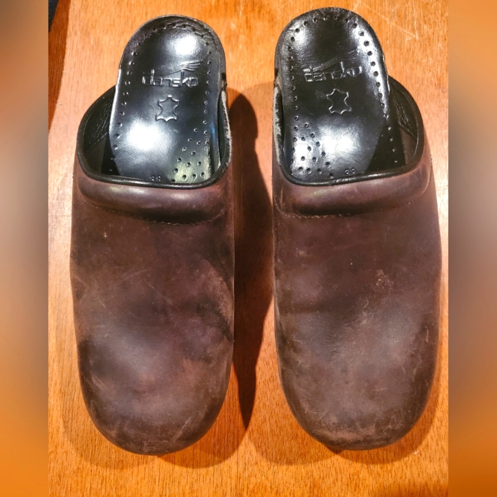Dansko Clogs, 38, Chocolate Brown